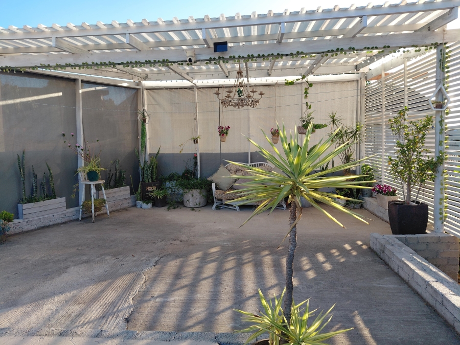 3 Bedroom Property for Sale in Strelitzia Park Eastern Cape